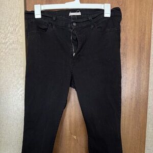 Levi boyfriend cut jeans